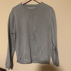 Perry Ellis Men's Classic Gray Crewneck Sweater